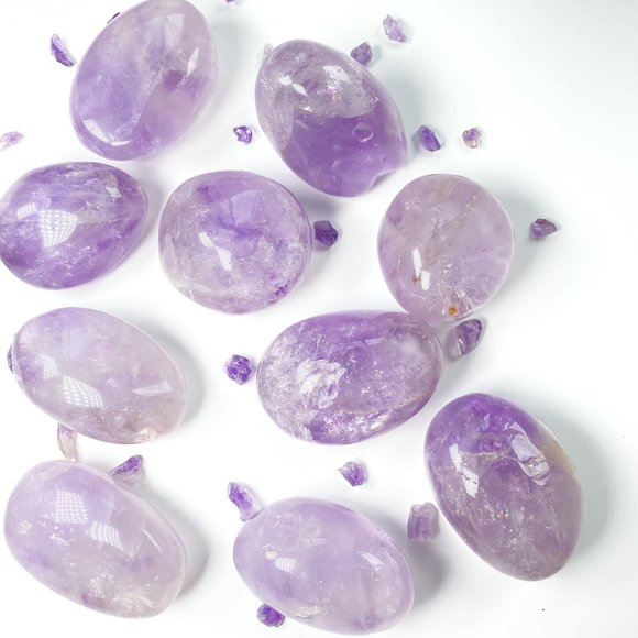 Light Purple Lavender Amethyst Pocket Stone Crystal - Picture 1 of 2